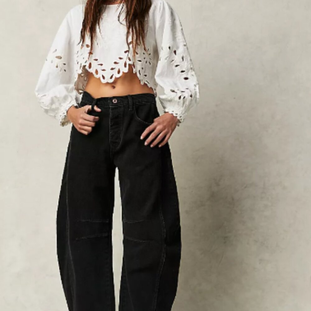 NWOT We The Free Good Luck Mid-Rise Barrel Jeans Black Size 30